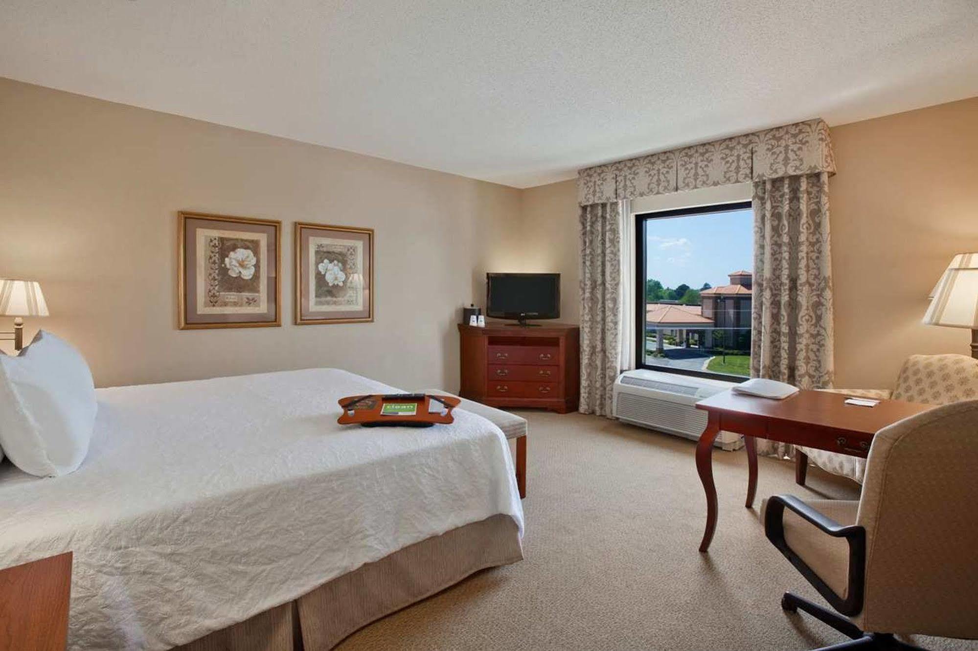 Hampton Inn Dunn Værelse billede